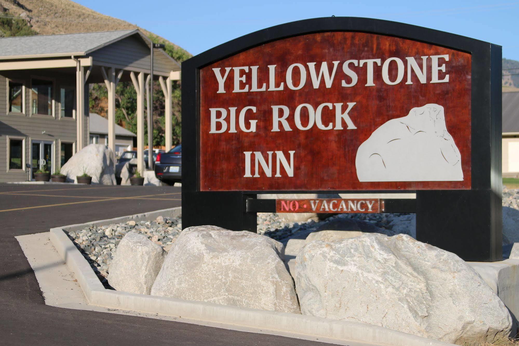 Yellowstone Big Rock Inn Gardiner Exterior foto